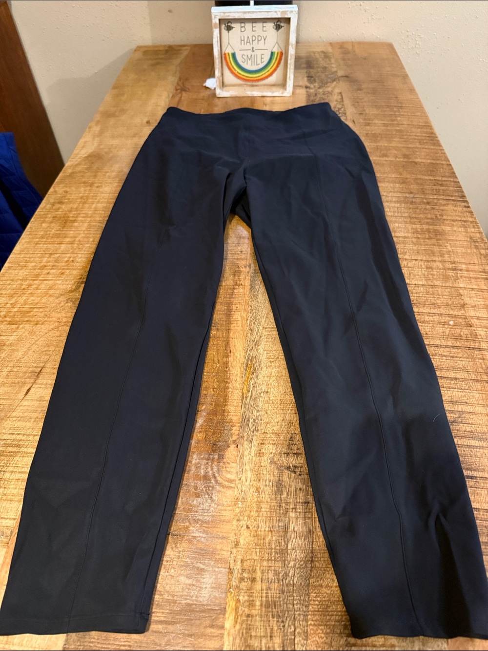 Lululemon women’s dress pant/leggings Black size 10.